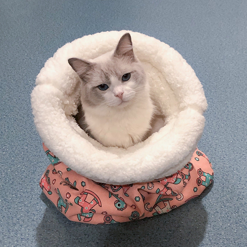 Katzenschlafsack – Warmer Schlafsack für Katzen mit Plüschfutter.
